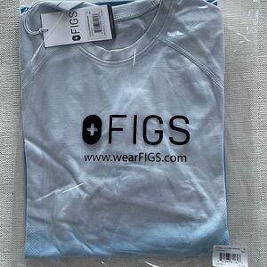 BNWT Figs Salta Underscrub Tee